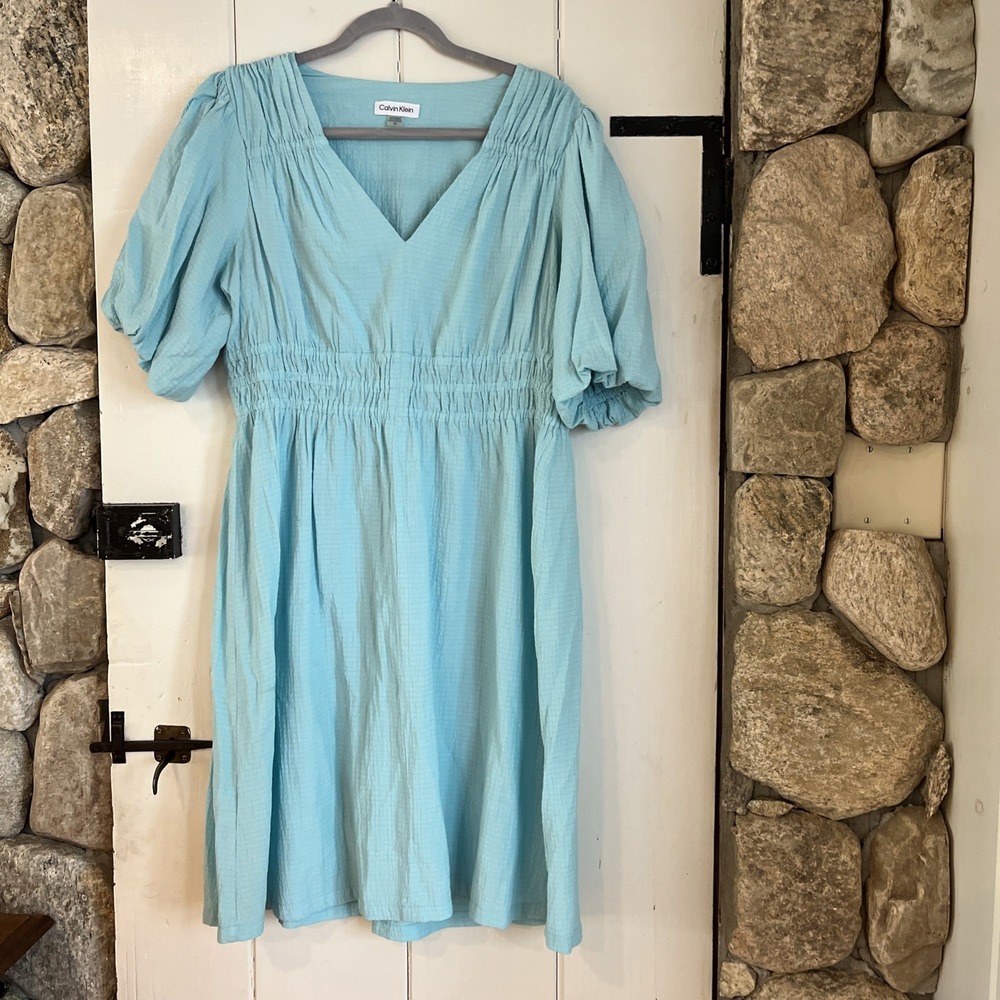 Calvin Klein Smocked-Waist‎ Gauze Dress Seaspray Size 12, Lightweight Summer